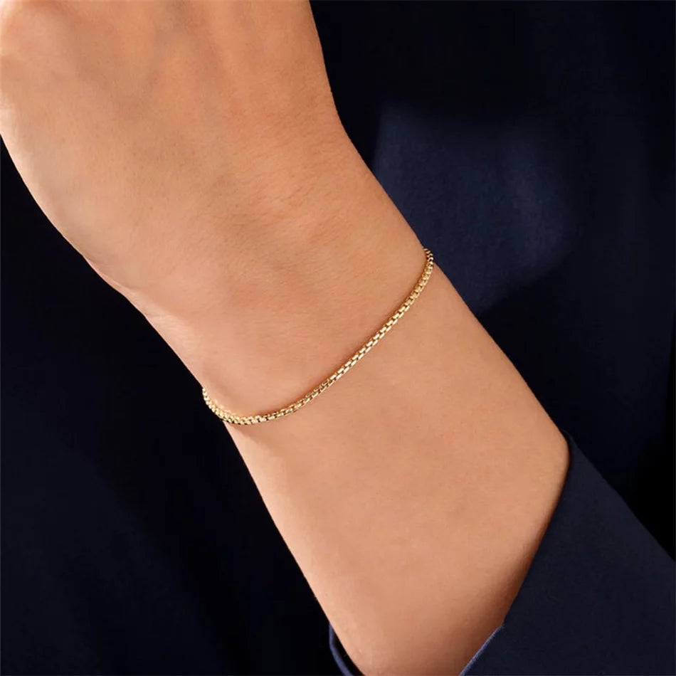 Women’s Fashion Bracelet – 18K Gold or Silver Coated Stainless Steel by Modessie