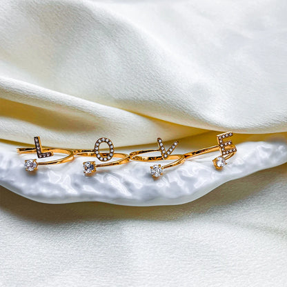 Modessie Classic Fashion Jewelry A-Z 26 Letters Ring Simple Stainless Steel Shiny Zirconia