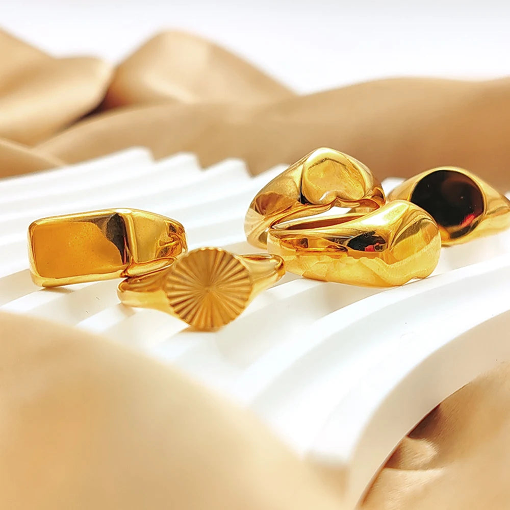 Modessie Women’s Stainless Steel Ring – Gold or Silver Plated, Waterproof, Tarnish-Resistant, Fashion Jewelry