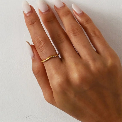 Modessie Gold Color /Silver Color Irregular Wave Rings Trendy Simple Geometric Handmade Jewelry for Women Couple