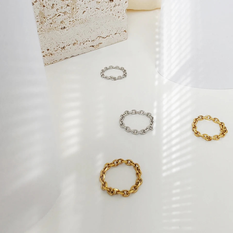 Modessie 3mm Thick Chunky Chain Ring Cuban Curb Link Gold or Silver Color Filled Stainless Steel Stylish Ring for Women Girls