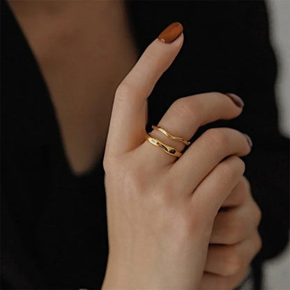 Modessie Gold Color /Silver Color Irregular Wave Rings Trendy Simple Geometric Handmade Jewelry for Women Couple