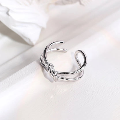 Modessie Gold/Silver Stainless Steel Braided Twist Ring for Women – Elegant, Durable, Everyday Fashion