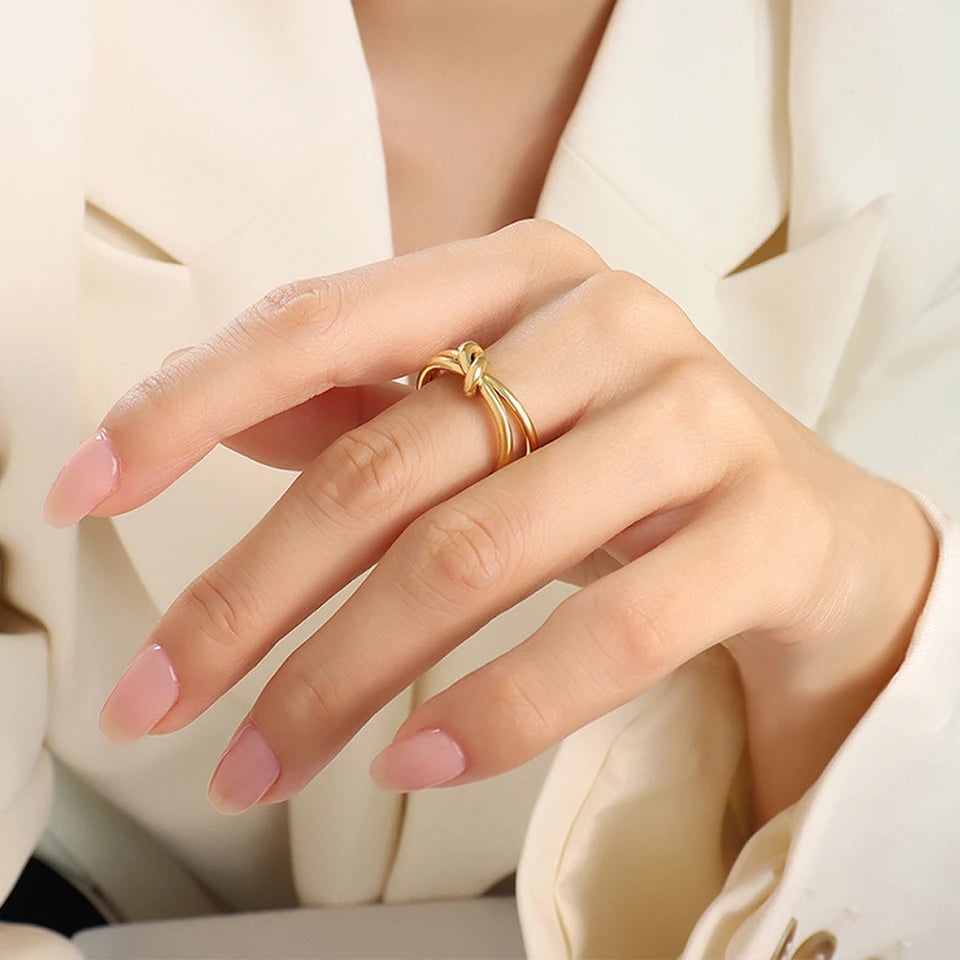 Modessie Gold/Silver Stainless Steel Braided Twist Ring for Women – Elegant, Durable, Everyday Fashion