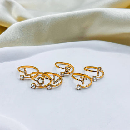 Modessie Classic Fashion Jewelry A-Z 26 Letters Ring Simple Stainless Steel Shiny Zirconia