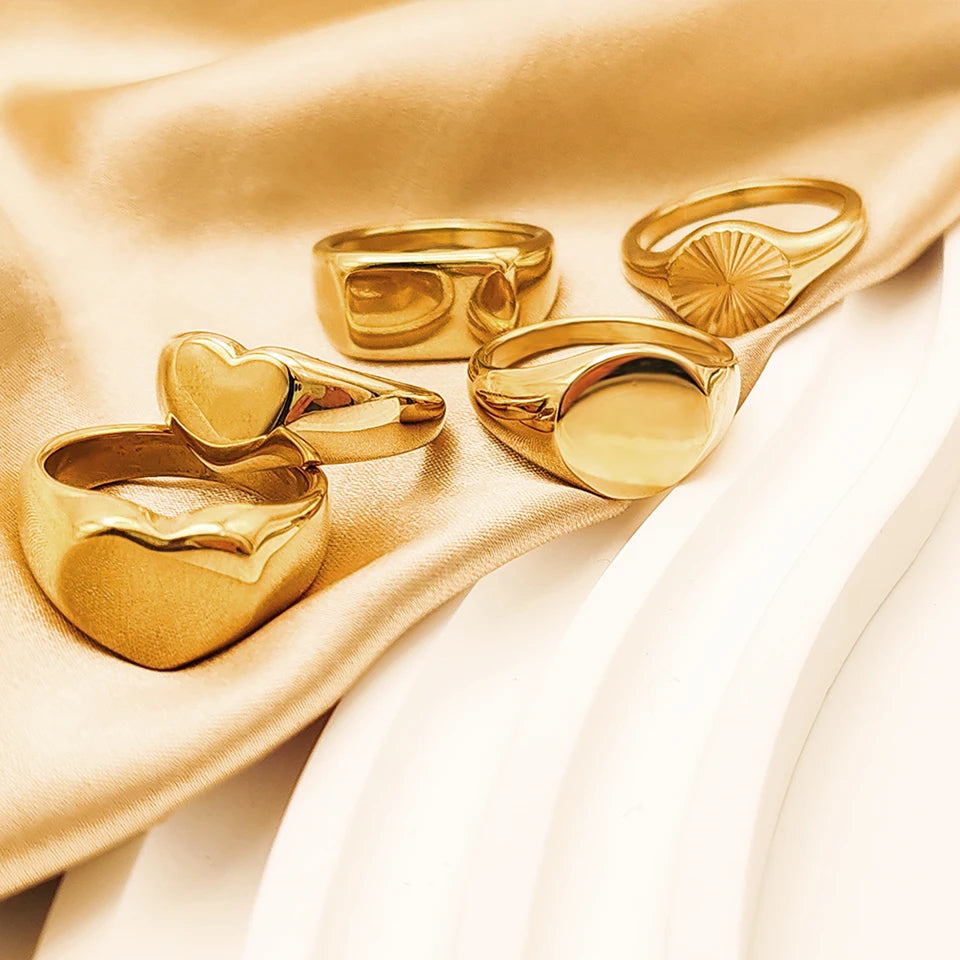 Modessie Women’s Stainless Steel Ring – Gold or Silver Plated, Waterproof, Tarnish-Resistant, Fashion Jewelry