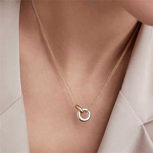 Modessie Stainless Steel Two-tone Pendant Women's Short Necklace Popular Fashion Holiday Party Gift Jewelry