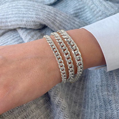 Modessie Silver Color Bracelets Men/ Women  Bracelet Classic Stainless Steel 4MM/6MM/8MM Trendy  Cuban Chain Bracelets