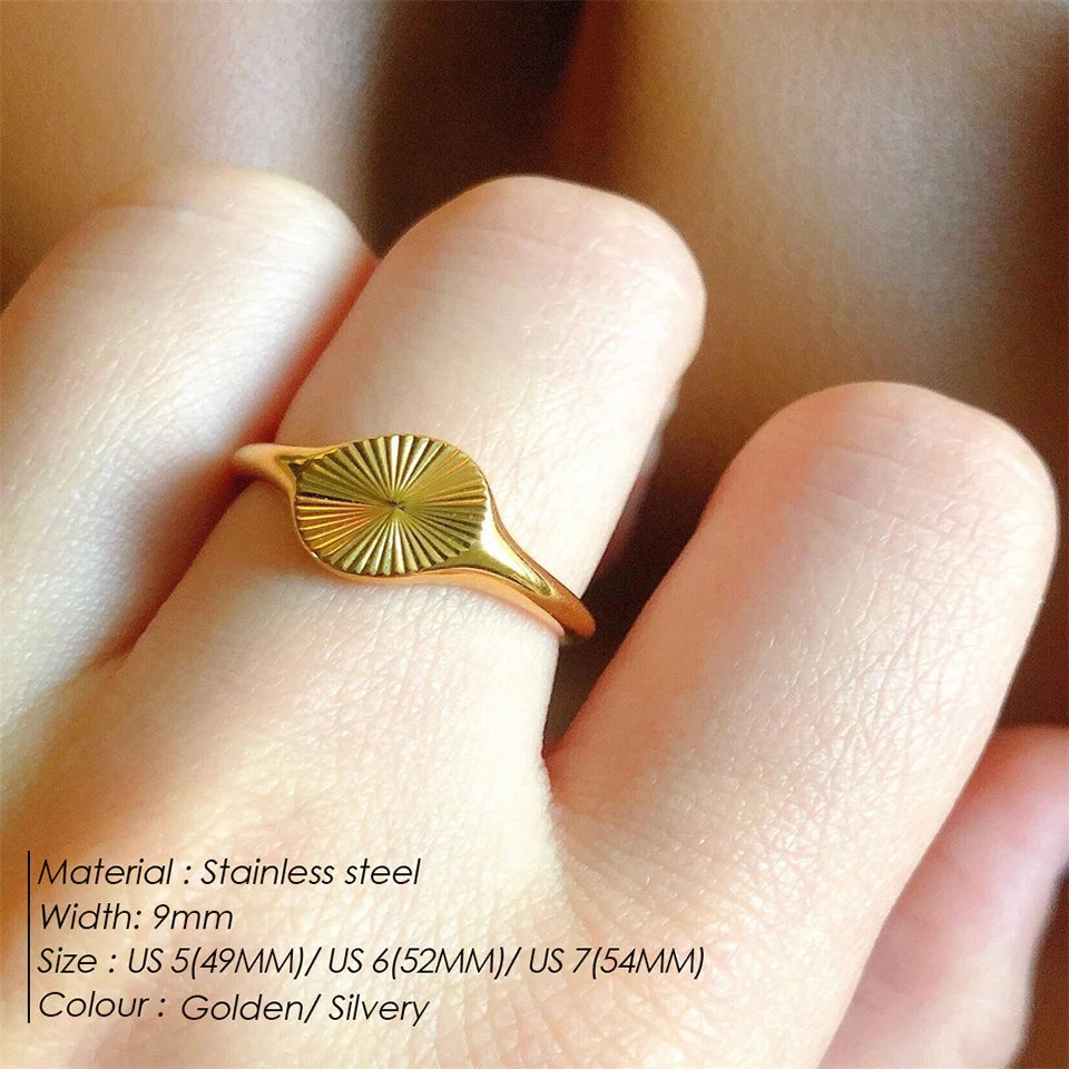 Modessie Women’s Stainless Steel Ring – Gold or Silver Plated, Waterproof, Tarnish-Resistant, Fashion Jewelry