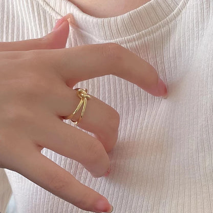 Modessie Gold/Silver Stainless Steel Braided Twist Ring for Women – Elegant, Durable, Everyday Fashion