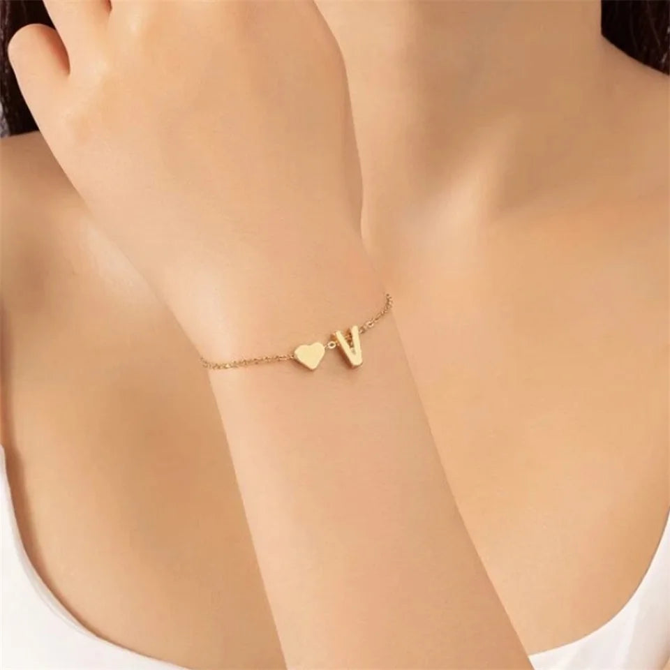 Modessie Initial Bracelet DIY Personalized Name Heart Bracelets Stainless Steel Jewelry Girls Anniversary Gift