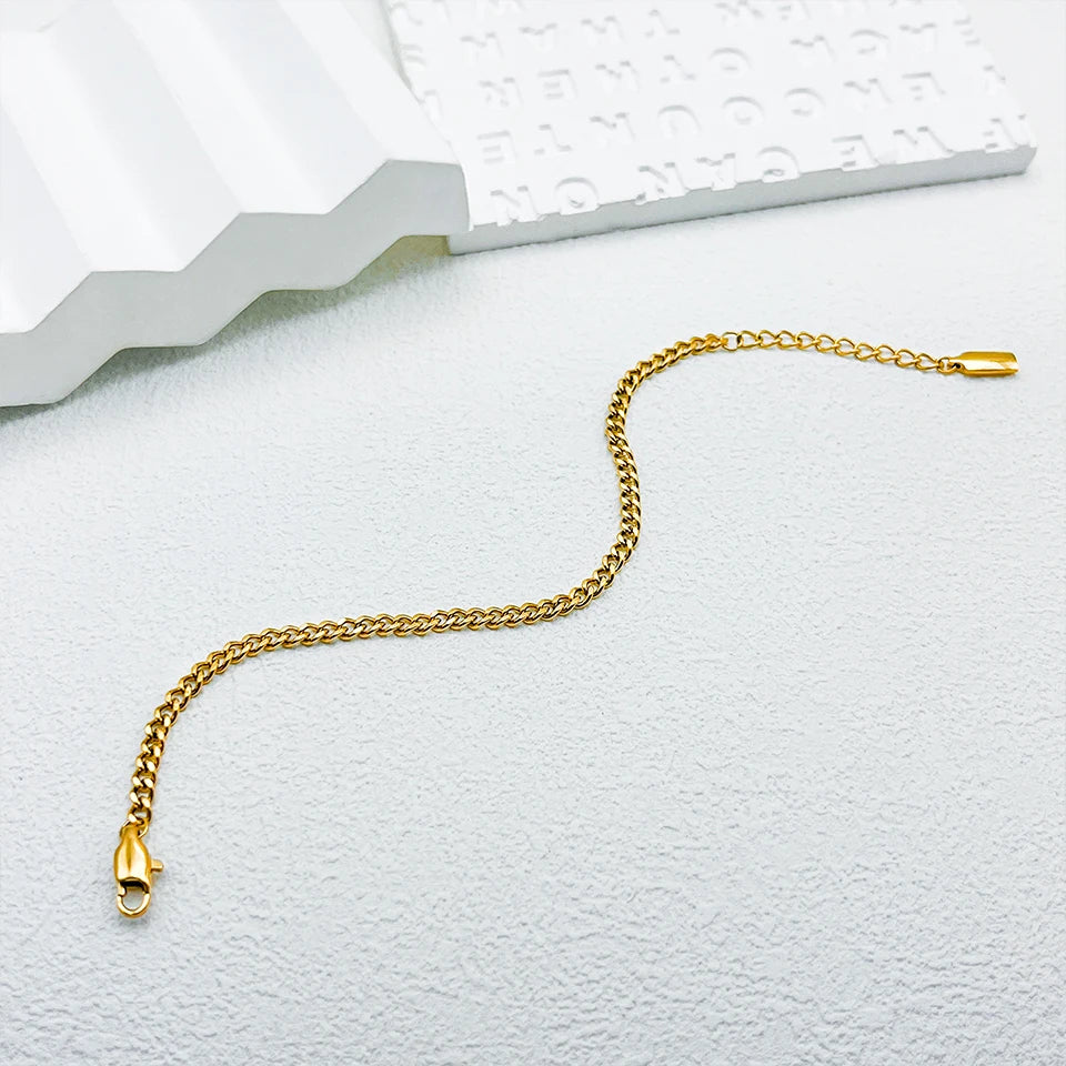 Modessie Classic Cuban Chain Gold-Plated/Silver-Plated Men's Bracelet Stainless Steel Upgraded Lobster Clasp Adjustable