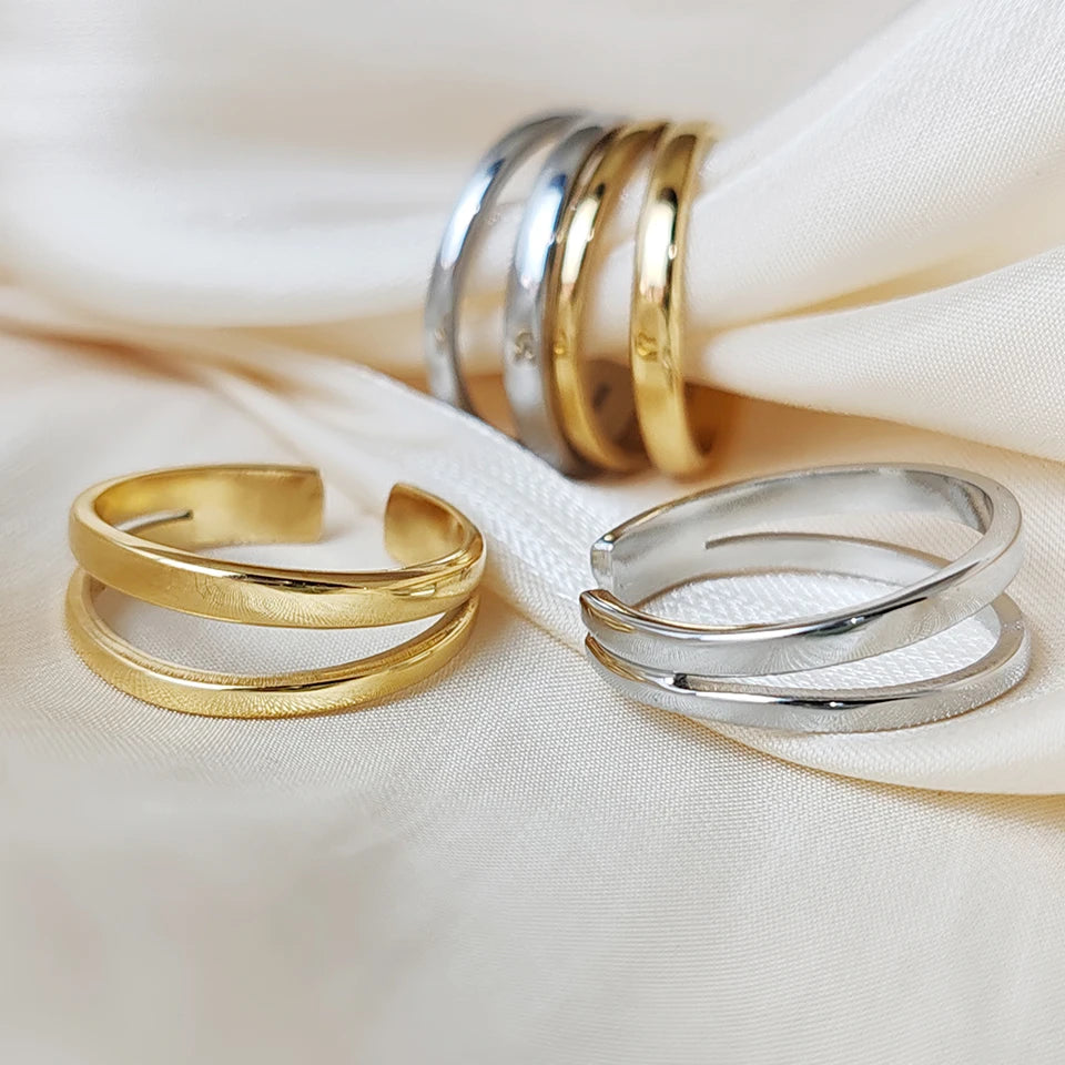 Modessie Women’s Ring – Retro Minimalist Gold or Silver Stainless Steel Jewelry