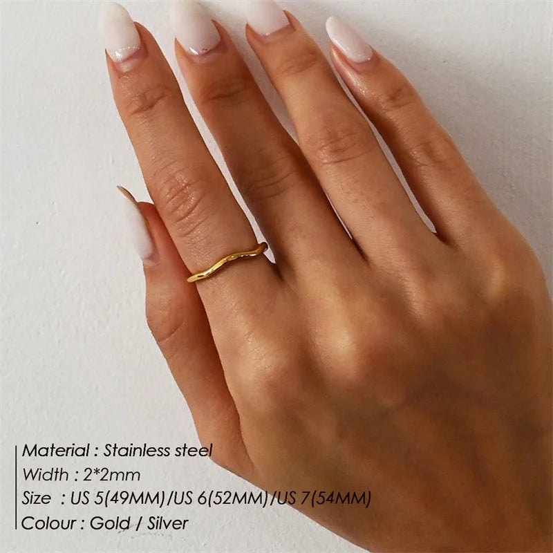 Modessie Gold Color /Silver Color Irregular Wave Rings Trendy Simple Geometric Handmade Jewelry for Women Couple