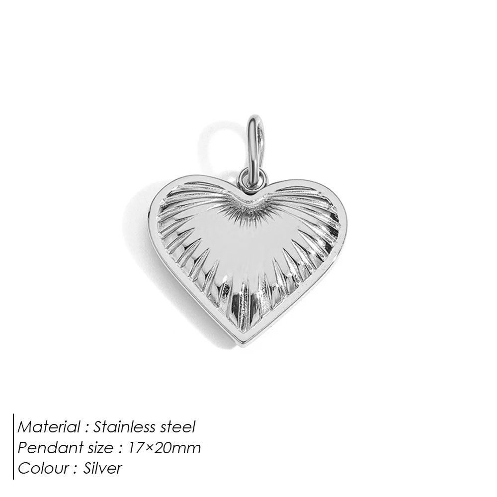 Modessie New Fashion Three-dimensional Tassel Heart Charm Pendant Stainless Steel Gold-Plated Necklace Homemade Accessories